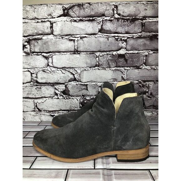 Shoe The Bear Dark Grey Suede Casual Back Zip Heel Boots Women Sz 41EU/10.5M US - Picture 1 of 16